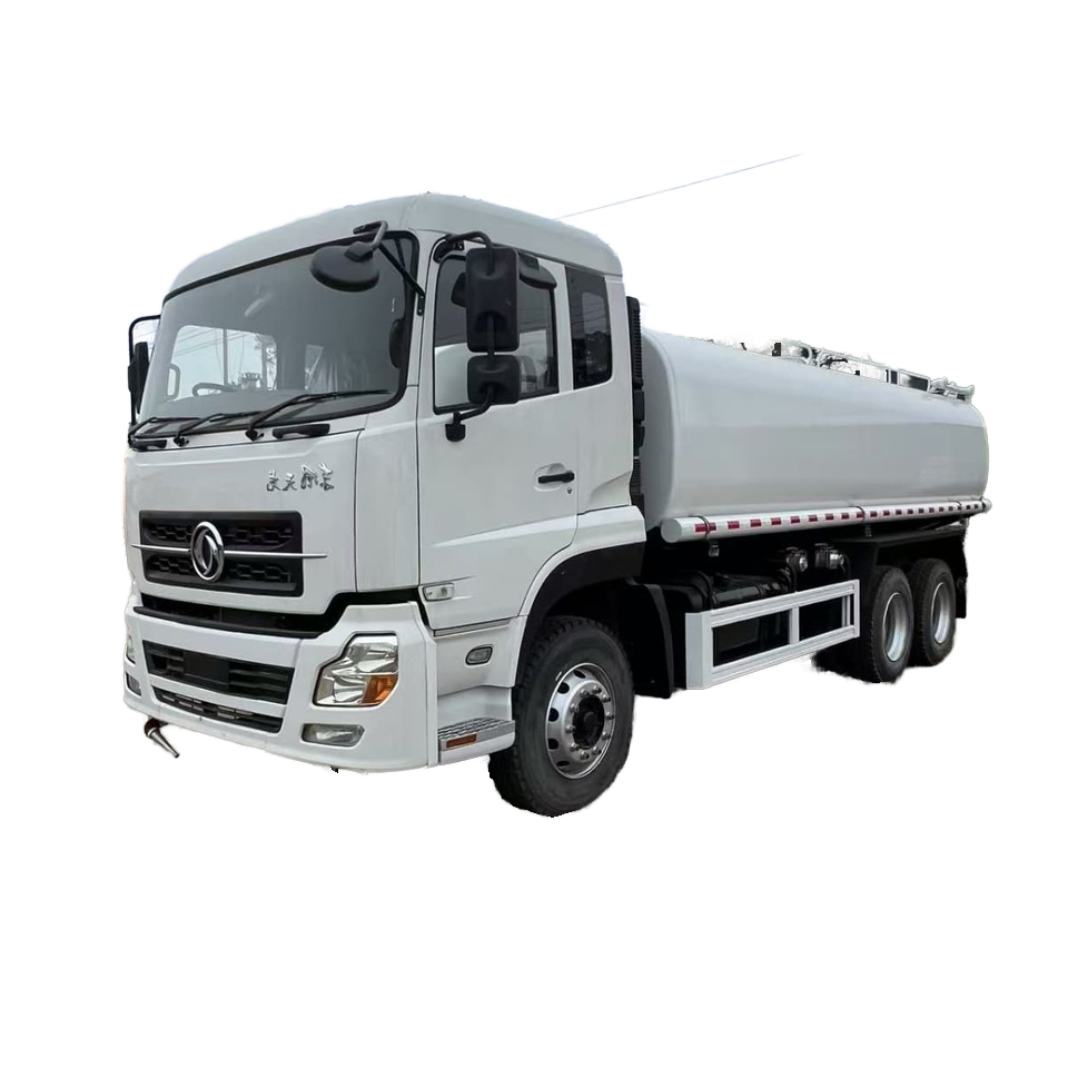 Xe Tải Phun Nước DF 20000L Ho&agrave;n To&agrave;n Mới được Trang Bị động Cơ L&otilde;i Nhi&ecirc;n 