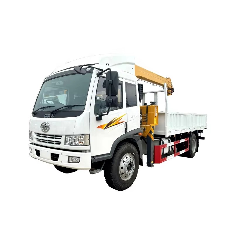Xe Tải Cẩu FAW 4x2 6 Tấn Xe Tải Gắn Cẩu Cẩu Boom K&iacute;nh Thi&ecirc;n Văn Cho N&acirc;ng Trọng Lư
