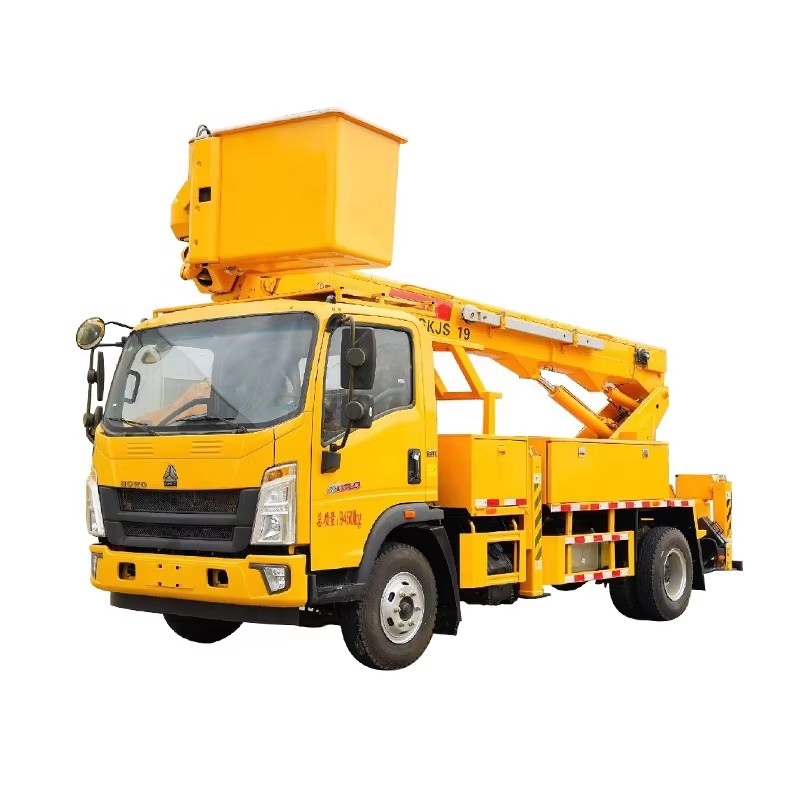 Howo 25m Thẳng C&aacute;nh Tay M&aacute;y N&acirc;ng Nền Tảng Xe Tải Thủy Lực Vận H&agrave;nh Cao độ