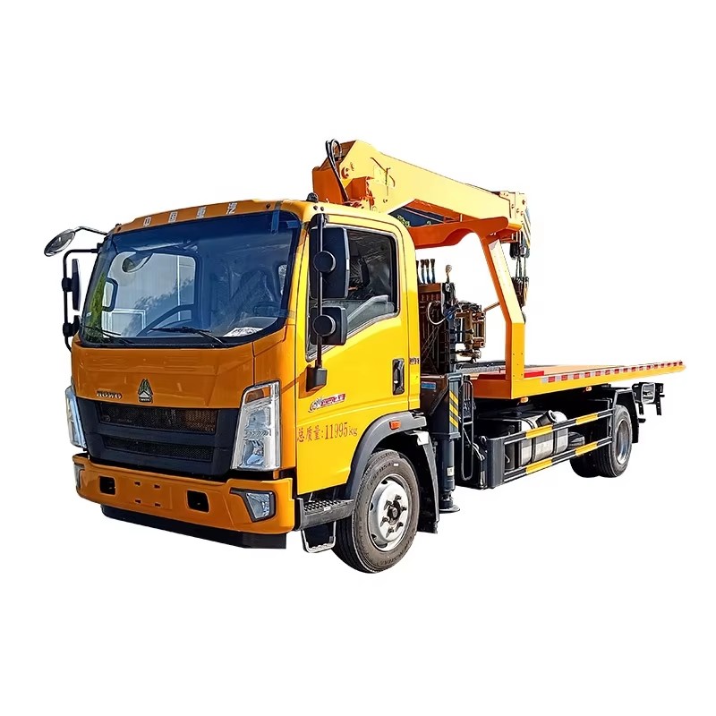 Howo 4x2 Flatbed Wrecker K&eacute;o Xe Tải được Gắn Với Cần Cẩu 8 Tấn để Cứu Hộ Khẩn Cấp