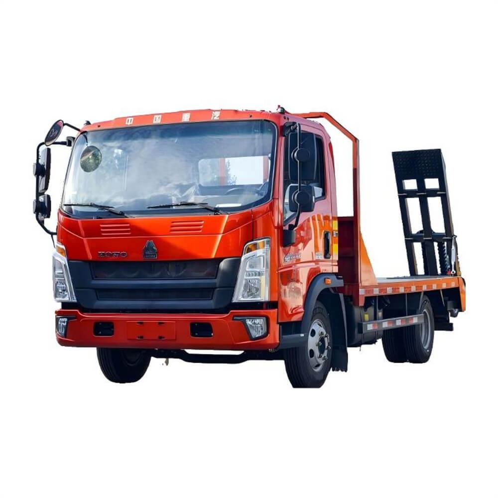 Một Chiếc Xe Tải Phẳng HOWo Nhẹ Với Thang Sau để Vận Chuyển M&aacute;y X&uacute;c Nhỏ